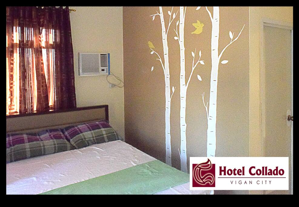 This is the P1,700 -Couple's/standard Room.
