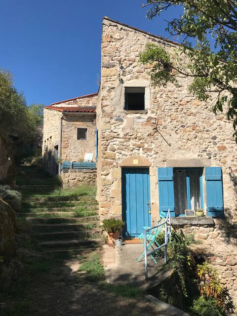 Maison du Fort in Champeix en Auvergne