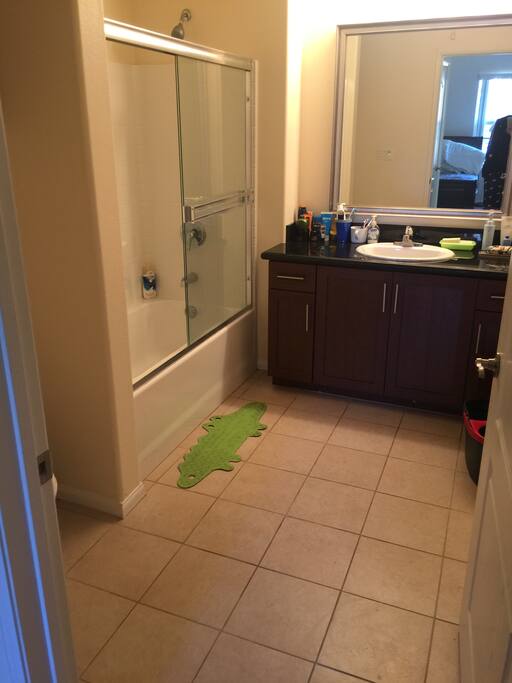 bathroom 洗手间
