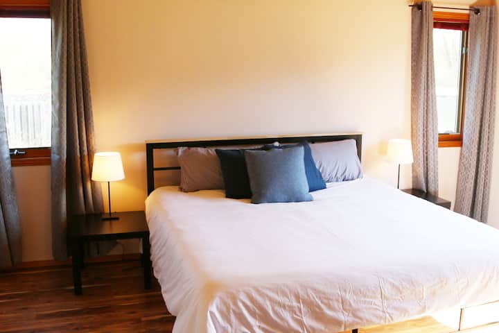 Primary Bedroom - King Bed (includes ensuite bathroom)