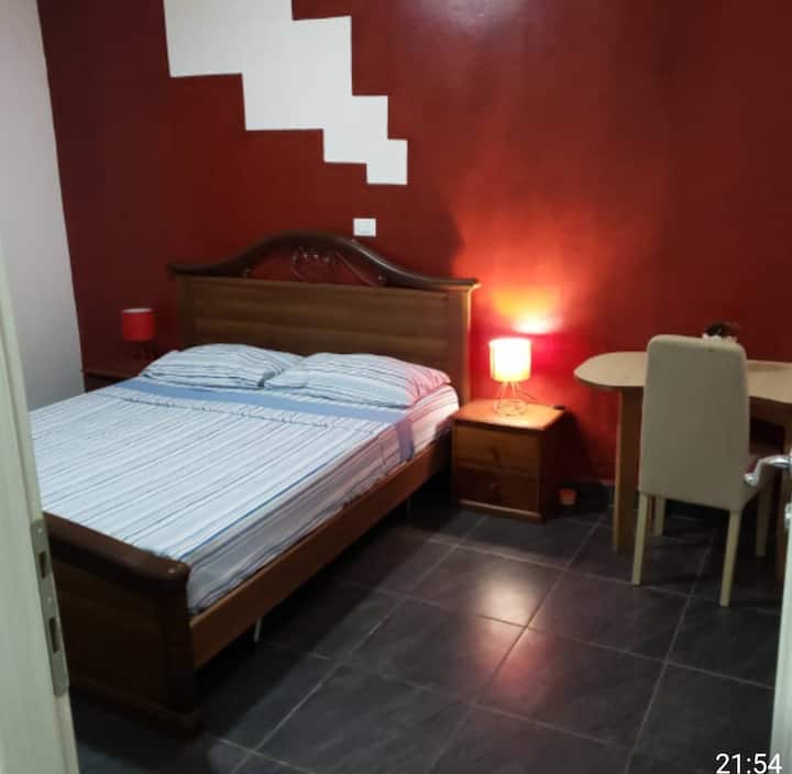 La residence Stone anthony & Kyle Luxury : tous nos lits sont "King_size", vous garantissent un repos confortable et réparateur.
Sentez vous comme chez vous et profitez de ces vacances meritées. 