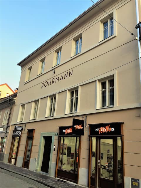 Rohrmann apartments-entire house for small groups