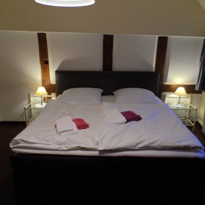 Zimmer mit Doppelbett