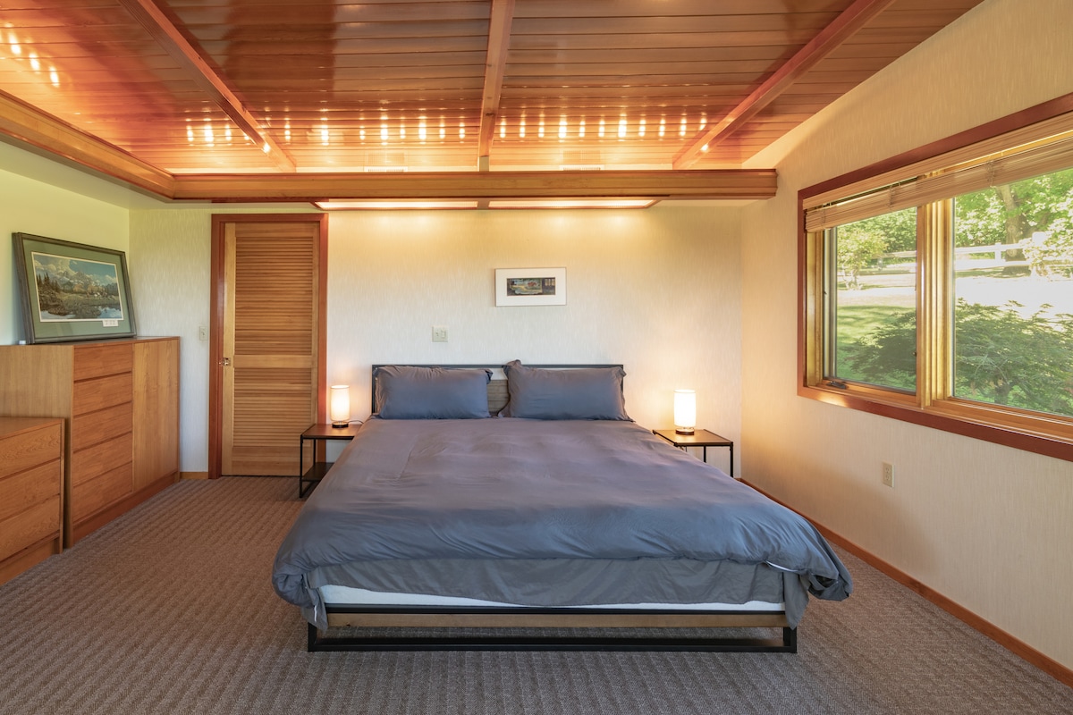 Master bedroom. King size bed with (2) twins available in the closet if needed.