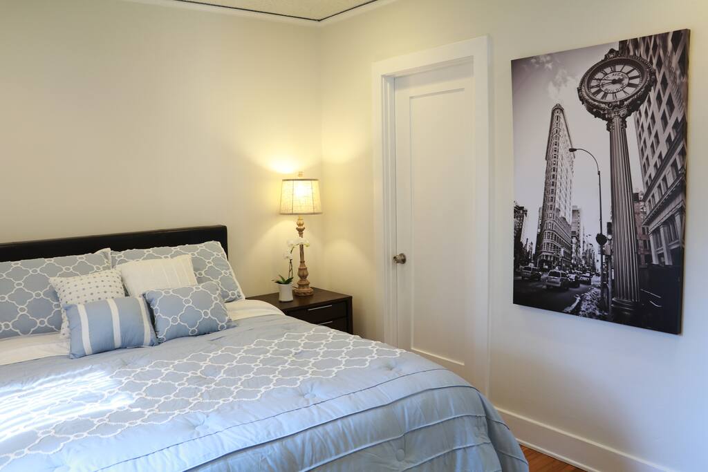 Main bed rm