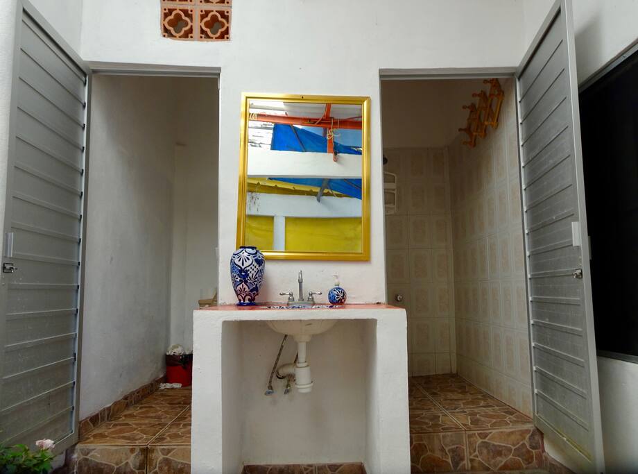 Shared Bathrooms. Very Clean