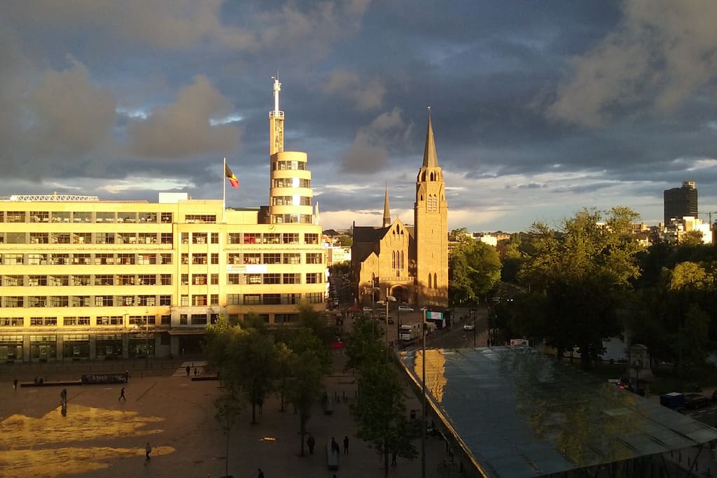 Open view over Flagey Square from the windows