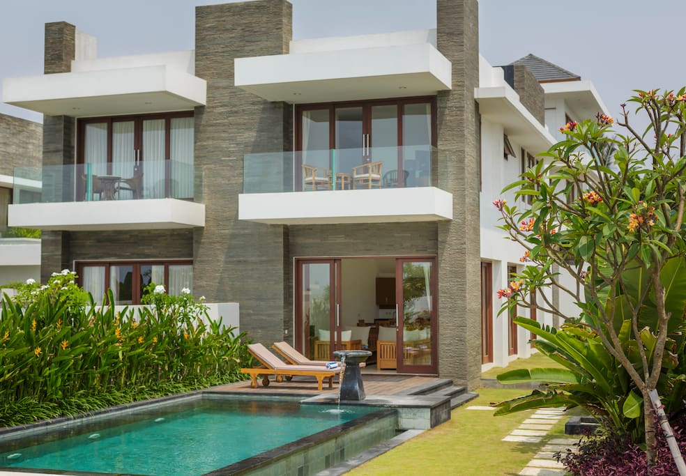 Pool and garden villa