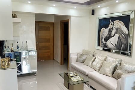 Espectacular apartamento 1BR con terraza y jacuzzi