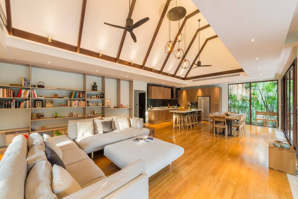 Living Room & Kitchen