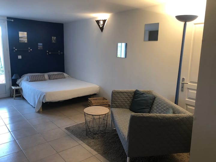 Studio Greoux Au Calme En Rdj Villa Avec Piscine - Esparron-de-Verdon
