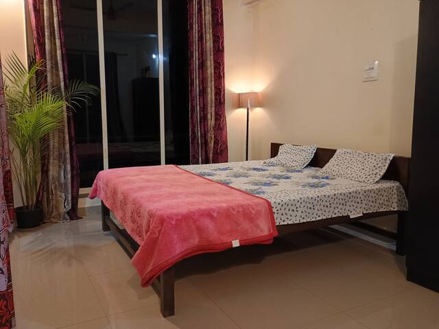 GS Home Goa Glass Sea View lux