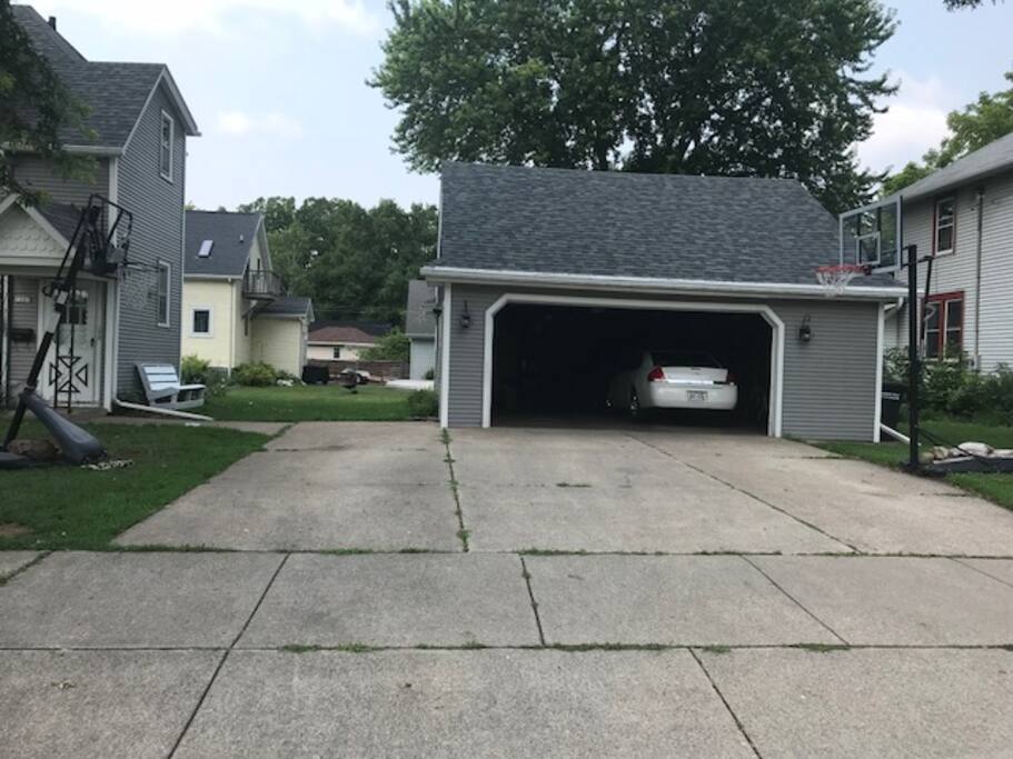 Driveway space