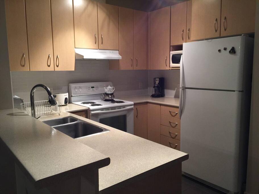 Full furnished Kitchen