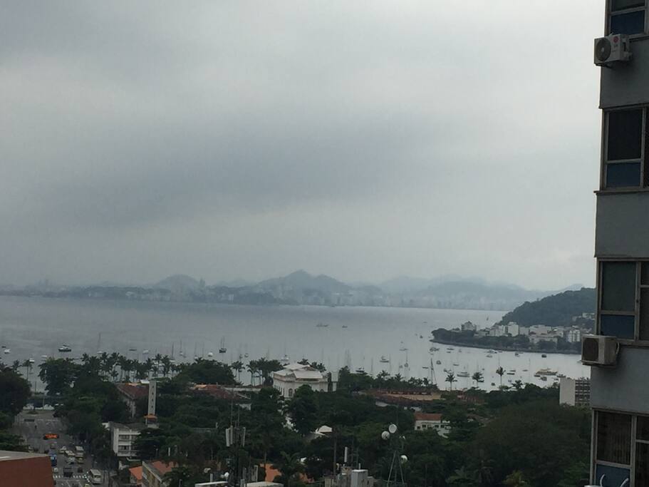 Vista da Enseada de Botafogo desde um dos quartos