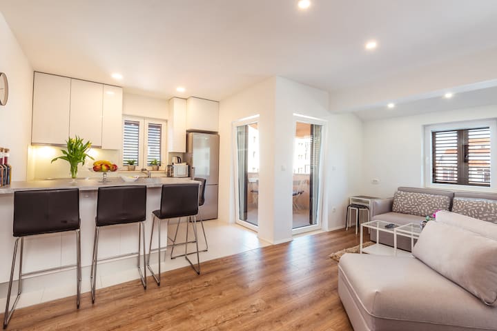 Airbnb Dracevo Vacation Rentals Places To Stay Federation