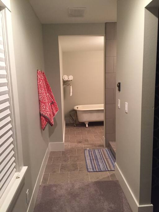 Master bath hallway/closet