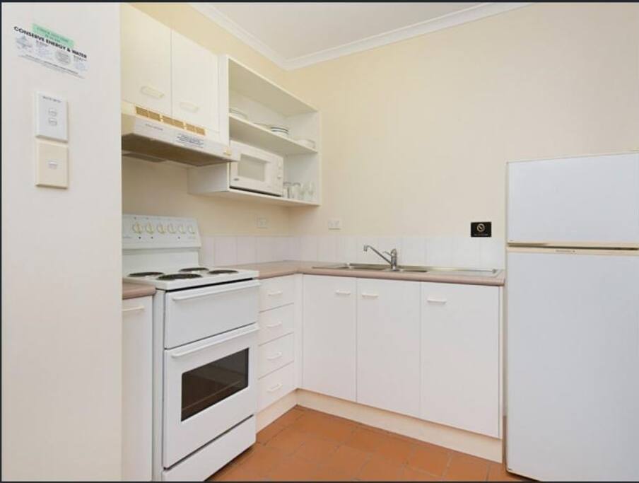 Self-contained kitchen