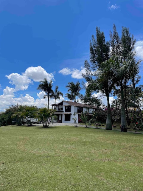 Natural Paradise via San Antonio - La Ceja