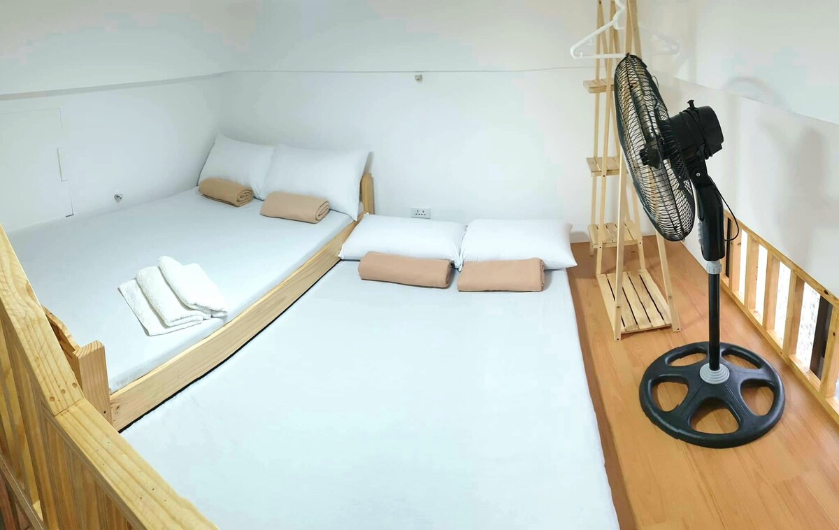 cama doble + colchón doble