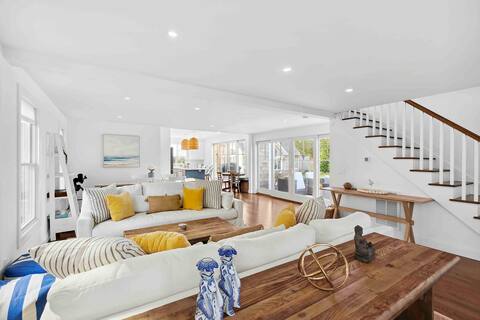 Top performing Airbnb: SH Village Luxury w/ Guest House & Spa in Southampton