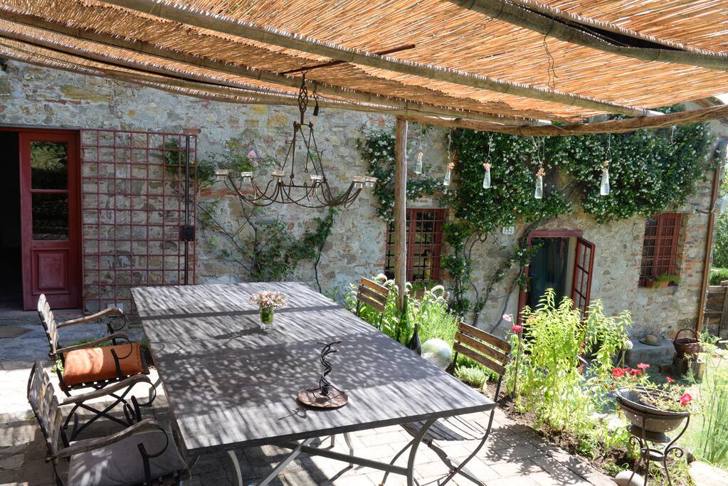 The breakfast terrace