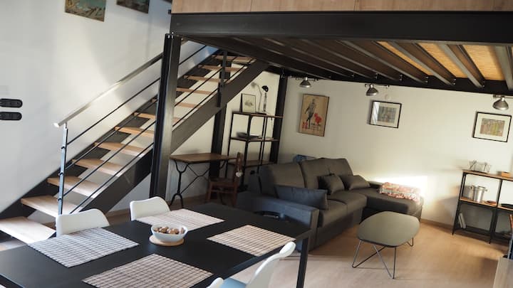 Joli Atelier Dans Un éCrin De Verdure En Ville - Reims