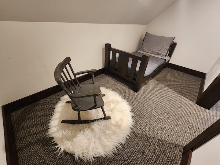 Slopeside Master Bedroom/Adjoined Toddler Bedroom