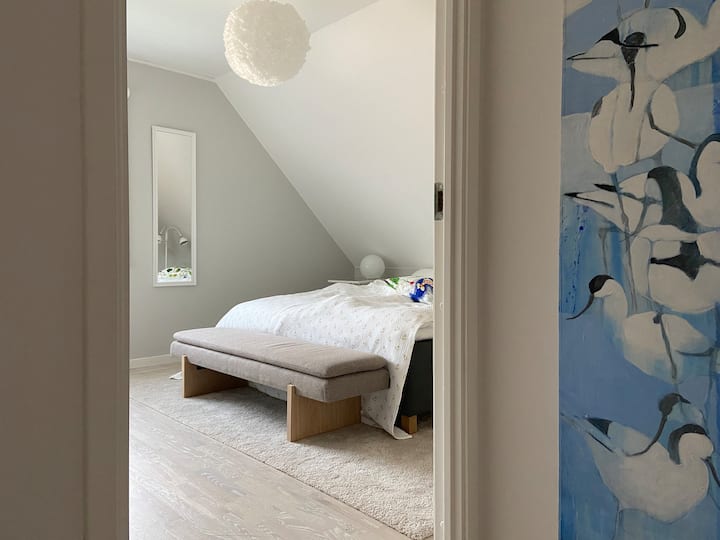 საძინებელი 1