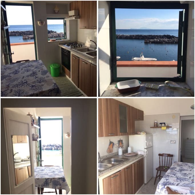 Cucina con Ingresso, Vista sul mare