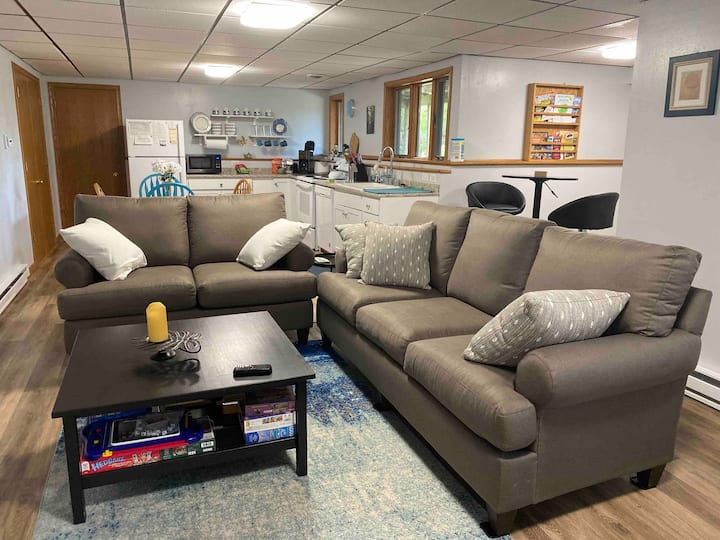 Gotham Holiday Rentals & Homes Wisconsin, United States Airbnb