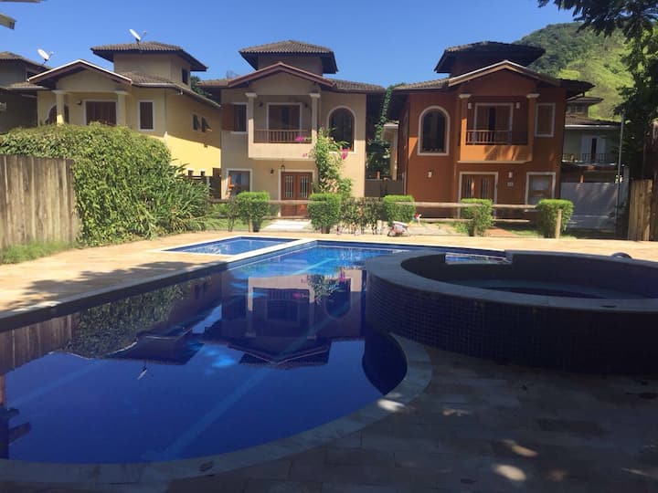 Casa 3 quartos, com jacuzzi