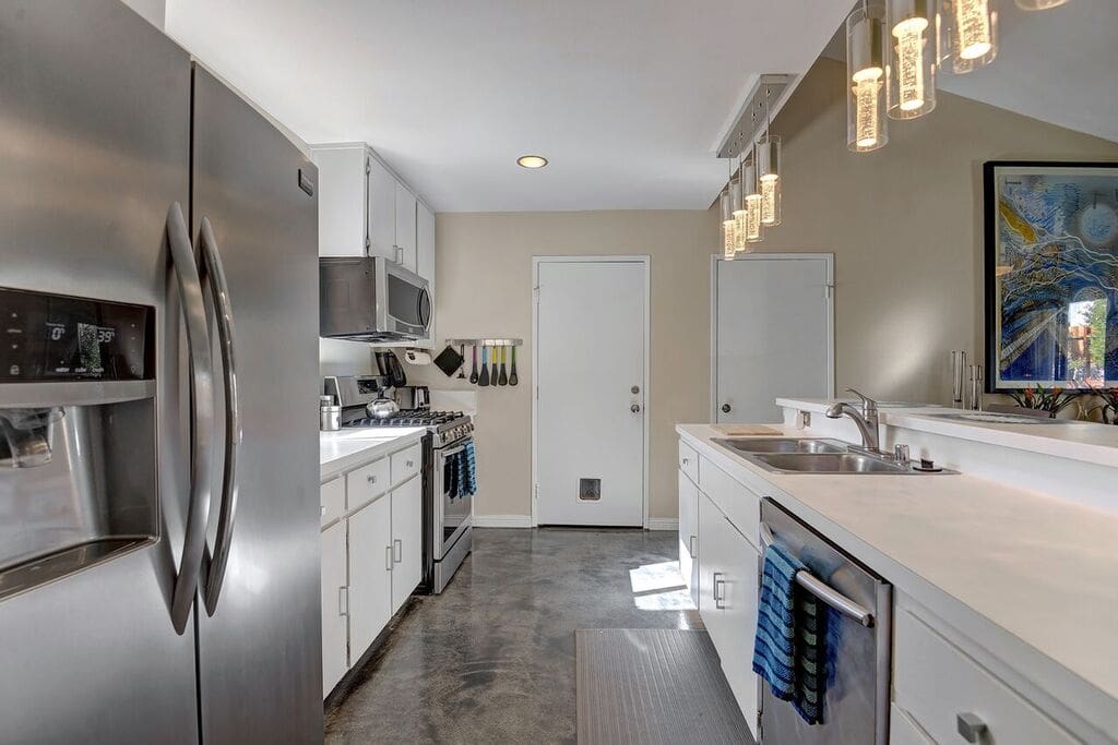 Fully stocked kitchen with everything you need to prepare all your meals.