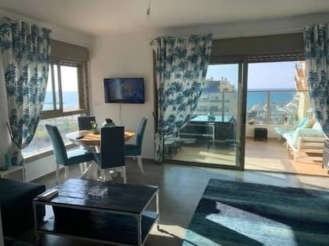 Stunning terrace apartment sea view. Marina