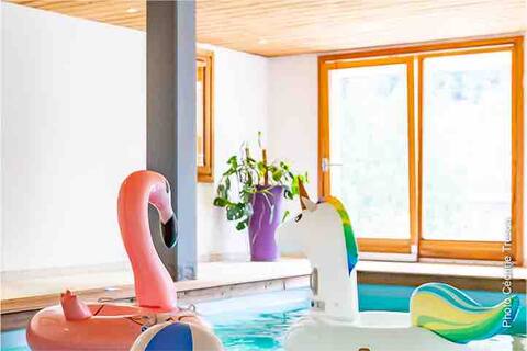 Cozy chalet with indoor heated pool