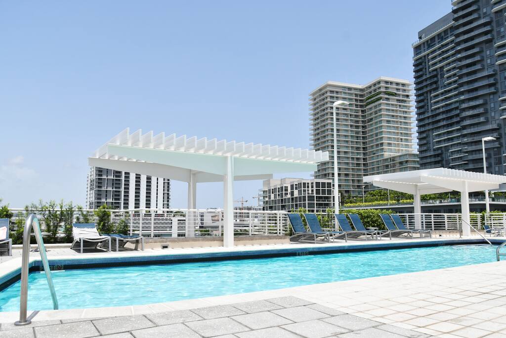 pool