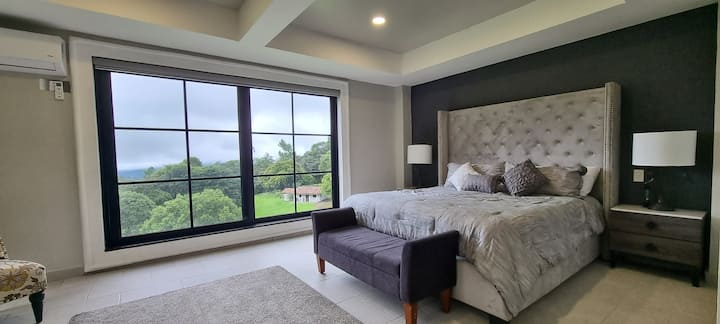 Luxury 2BR on 10 Acres | Barú View | Solar Backup