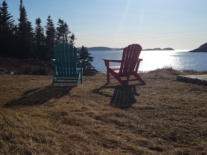 Cozy ocean front home, 2 bedroom, 3 bed, 1 bath Houses for Rent in