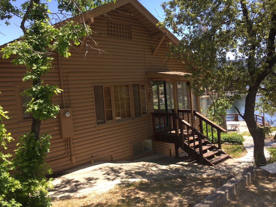 Side of the cabin