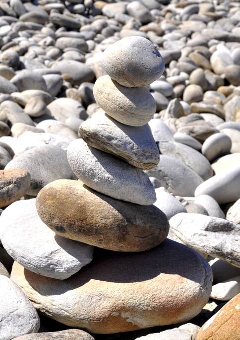 lots of white rocks on Suiderstrand