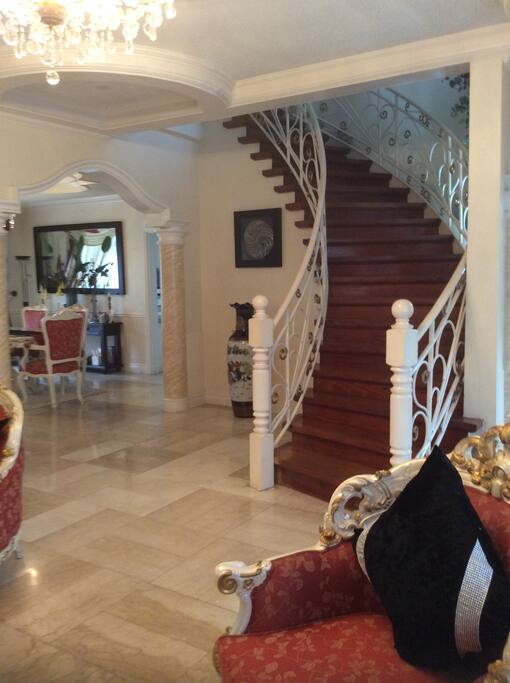 Reception room 1
