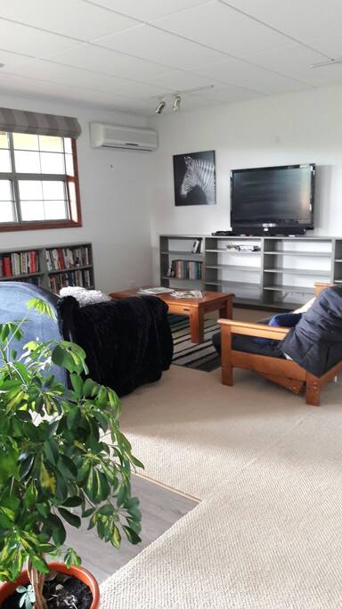 Lounge area