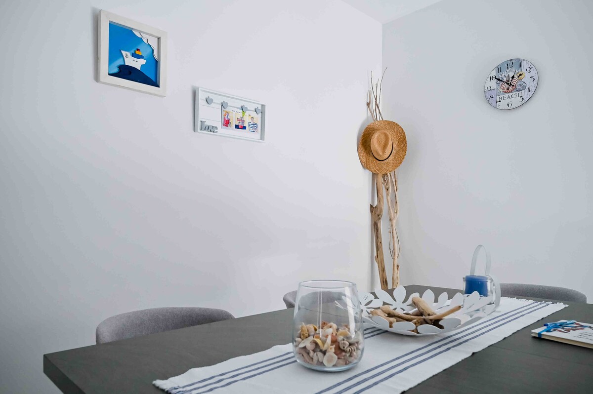 Dining area image 2 at Apartment Festini – Spacious apartment in central Pag in Pag