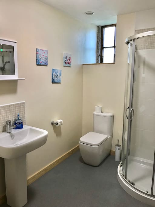 2 shower and toilet rooms