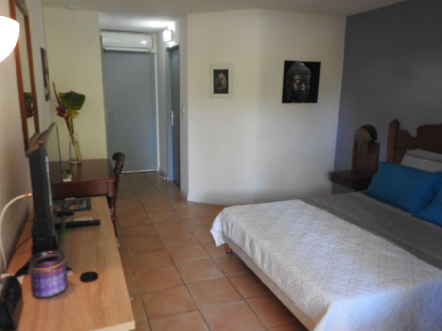 Rénovation complète de l' appartement en Décembre 2016