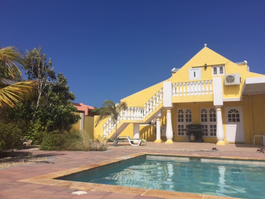 Private Pool