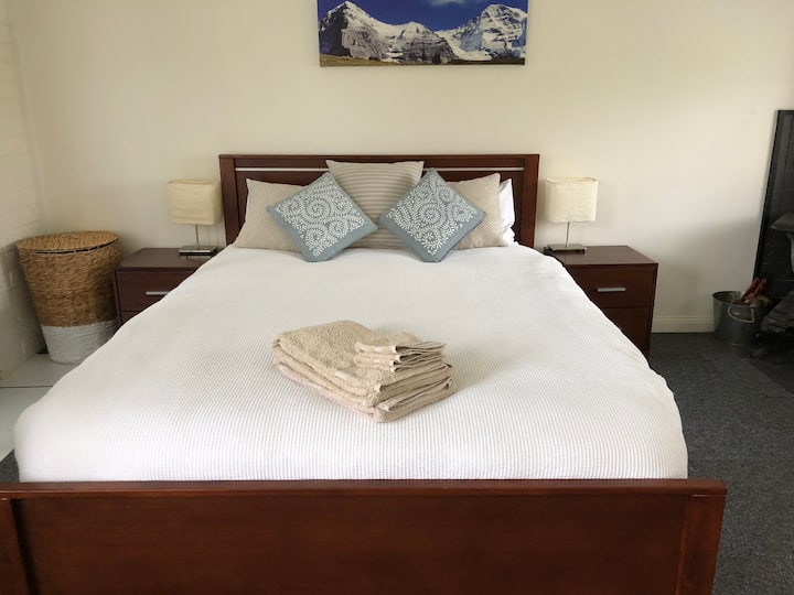 Armidale Holiday Rentals & Homes New South Wales, Australia Airbnb