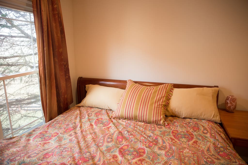 King size bed.