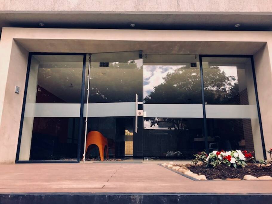 Entrada al edificio