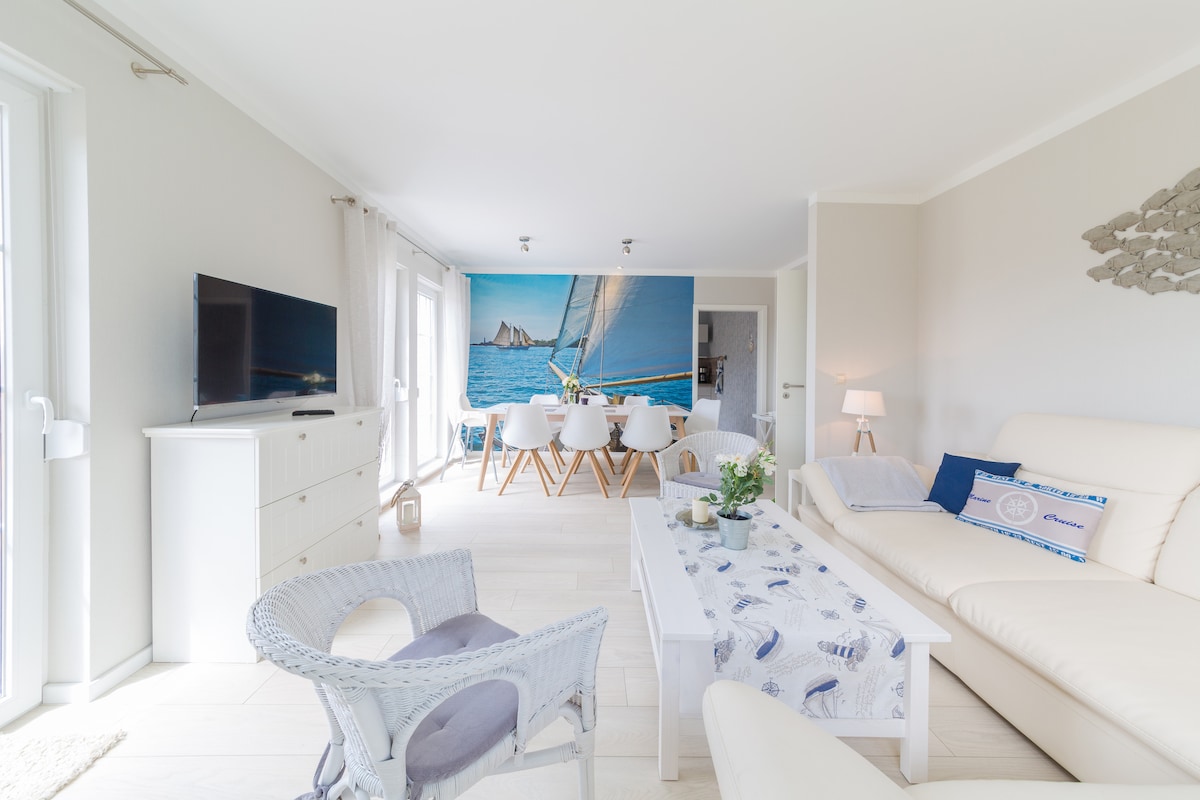 Successful Airbnb property: Holiday houses with swimming pool use in Rerik in Rerik